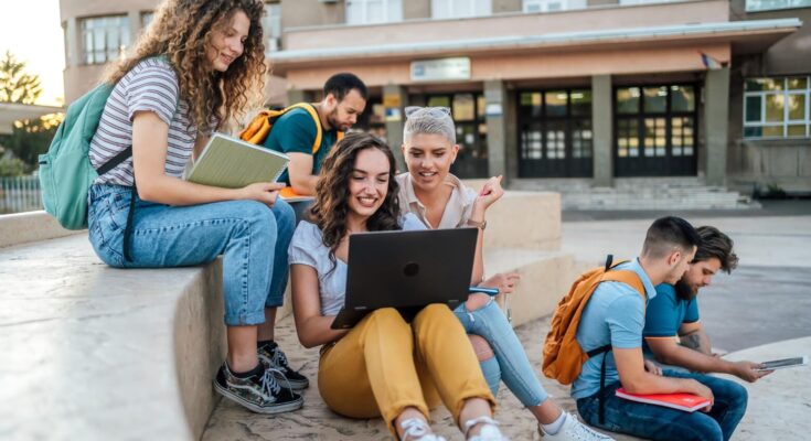 A Guide to Merit-Based Scholarships at Prestigious Universities Worldwide